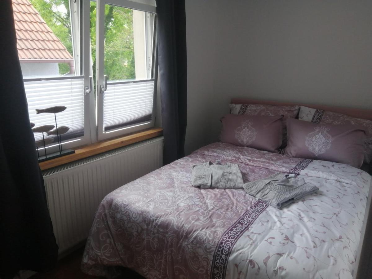 Ferienhaus Zur alten Schleuse Wettin Exterior foto