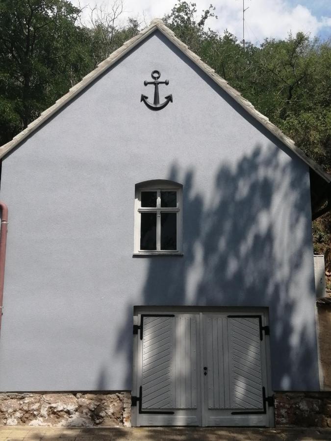 Ferienhaus Zur alten Schleuse Wettin Exterior foto